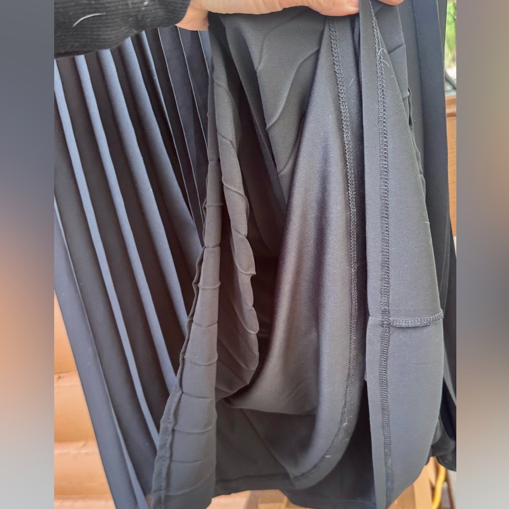 Express Black Pleated Maxi Dress - Picture 8 of 10